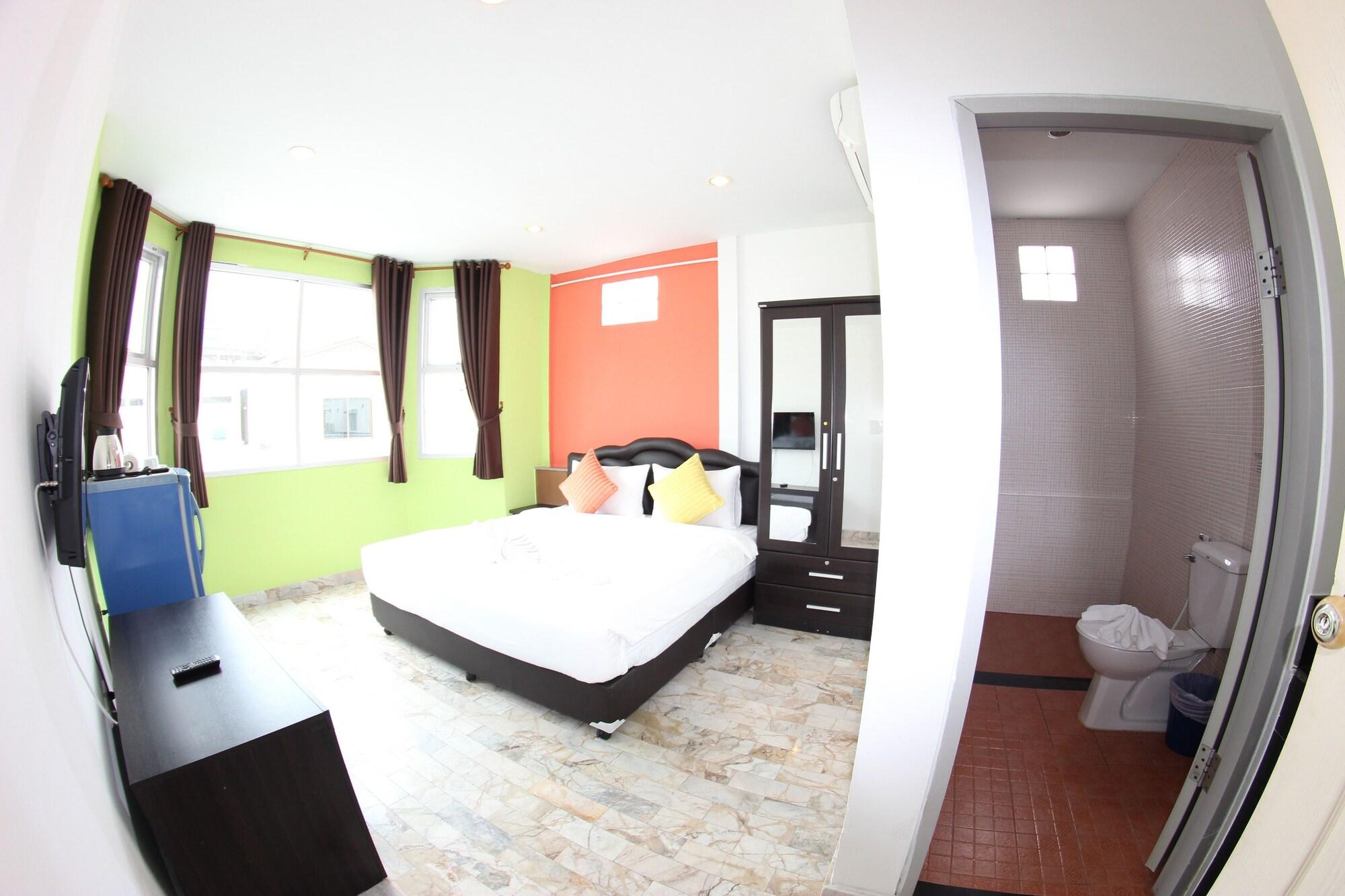 Tulip Inn Patong ภายนอก รูปภาพ